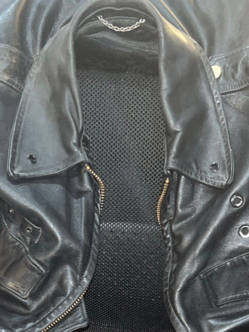 Vintage Black Leather Jacket XL Heavy, Faux Fur Lined, Hidden Pockets Durable - Picture 5 of 13